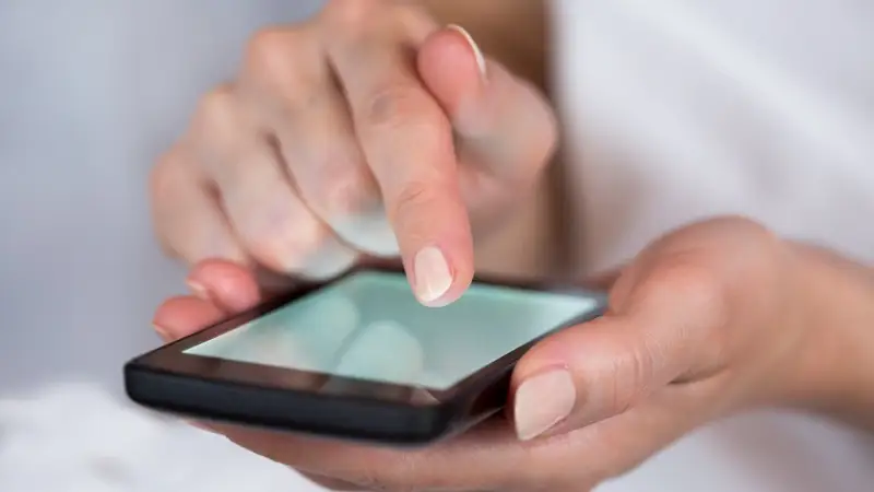 Өолда телефон