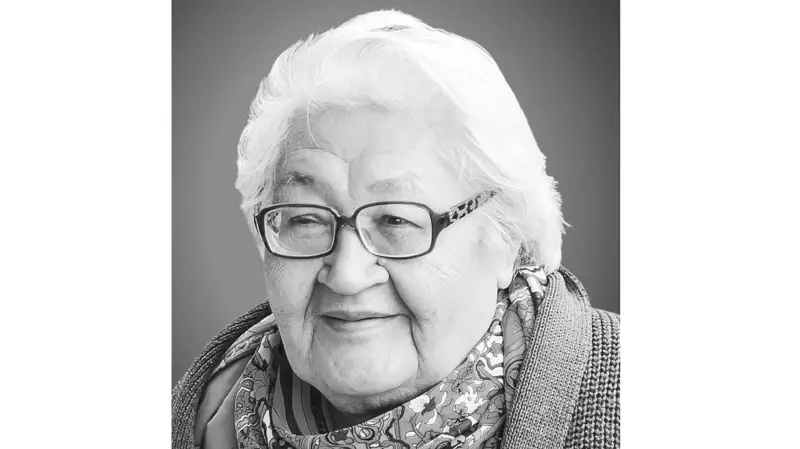 Ильфа Жандосова-Жансүгірова