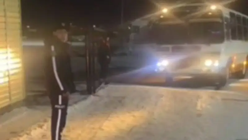 Автобус жүргізу