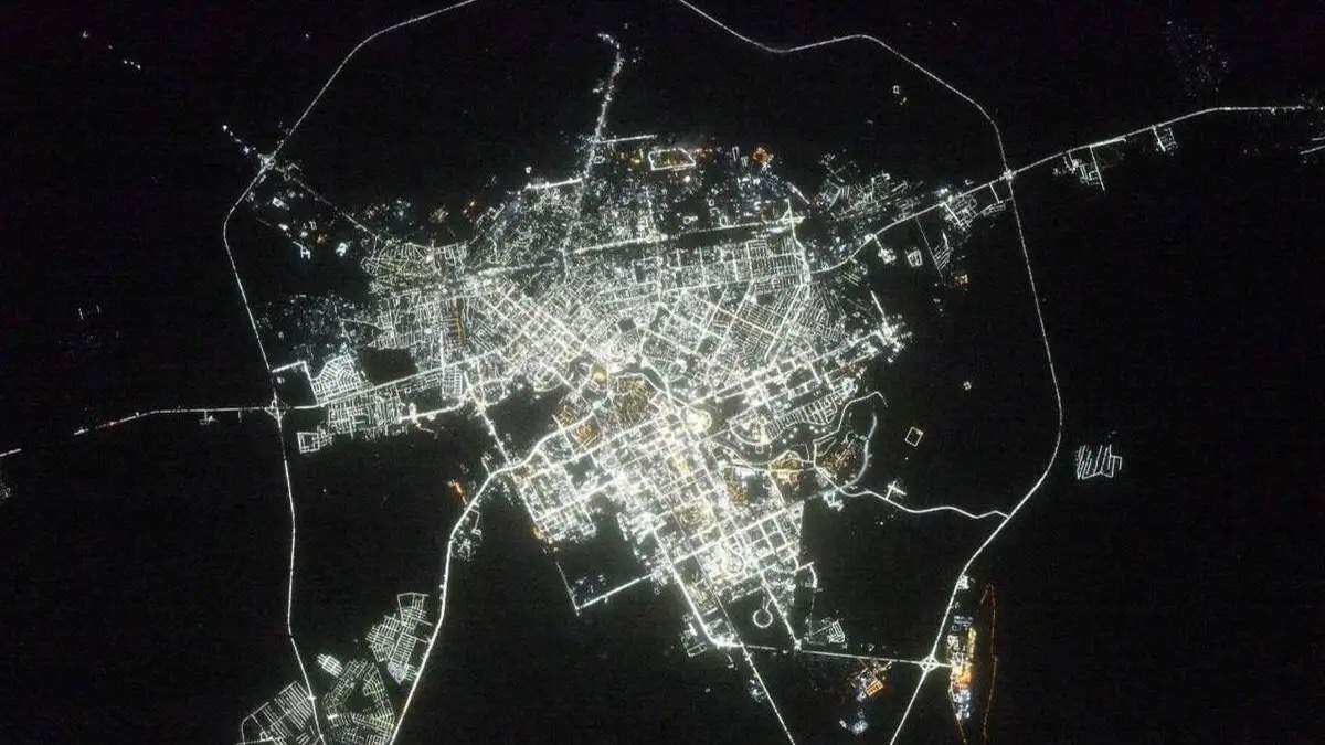 Түнгі Астана