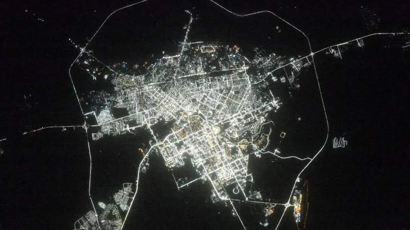 Түнгі Астана