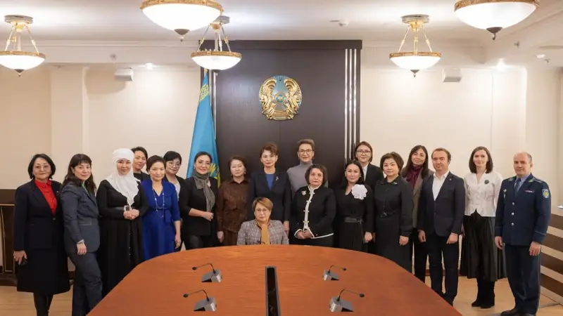 Әйелдер істері және отбасылық-демографиялық саясат жөніндегі ұлттық комиссия