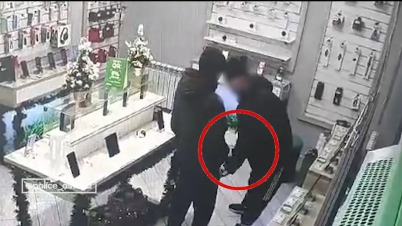 сағат ұрлаған жасөспірім