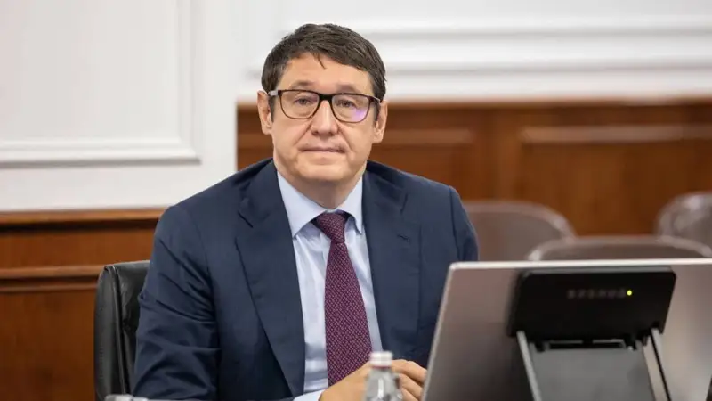 Алмасадам Сәтқалиев