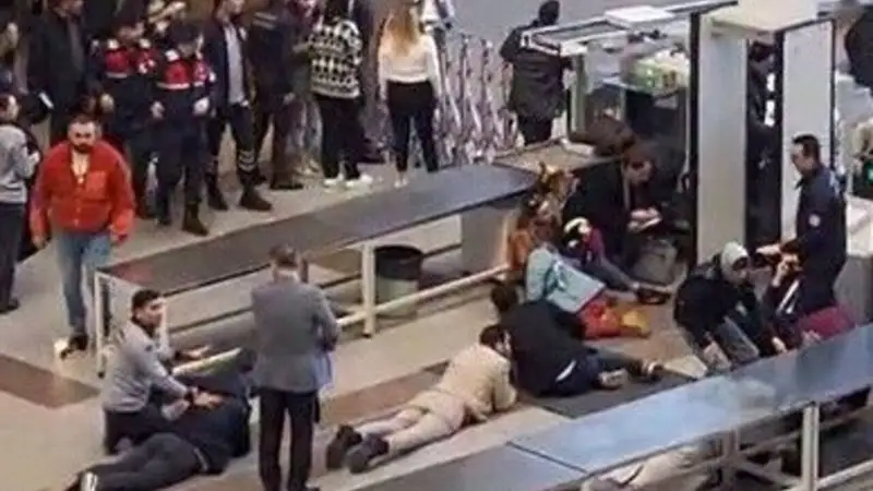 сот ғимаратына шабуыл жасады