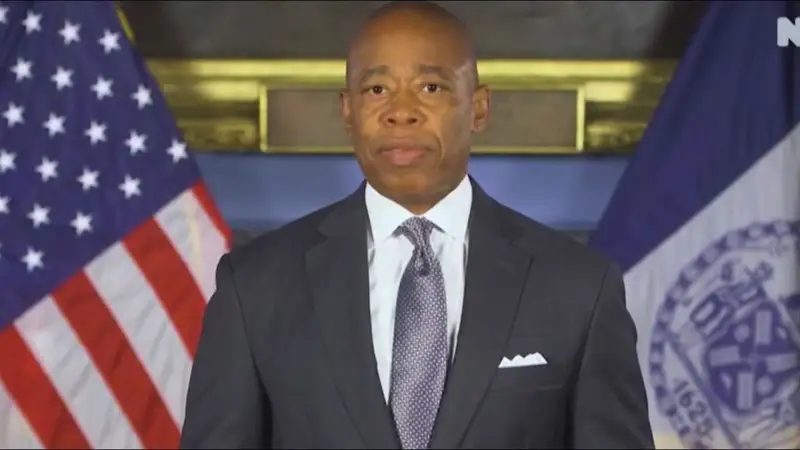 Нью-Йоркте коменданттық сағат енгізілді