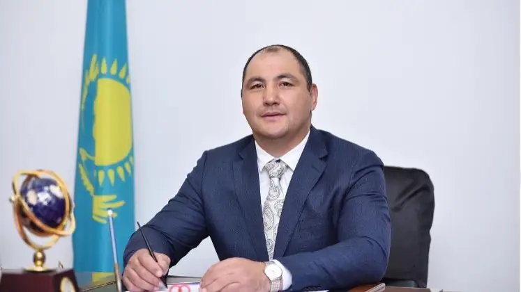  Мұхтархан Ділдәбеков 