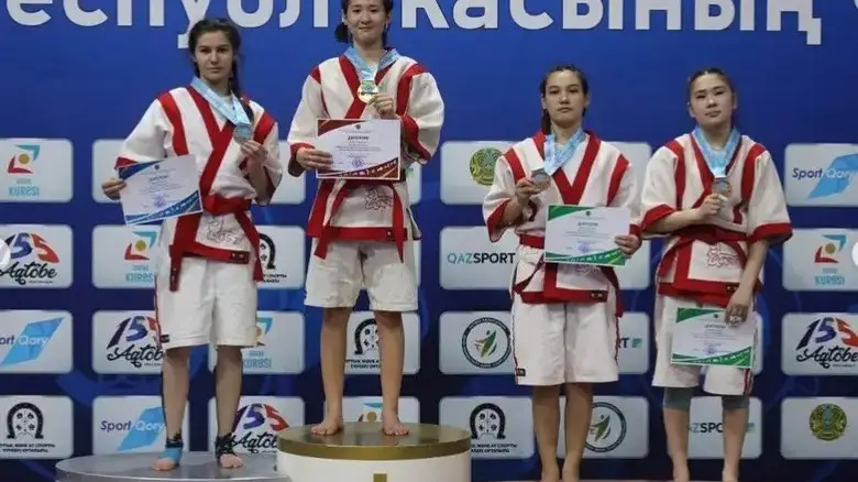 Қазақ күресінен ҚР чемпионаты: Екінші жарыс күні кім жеңімпаз атанды