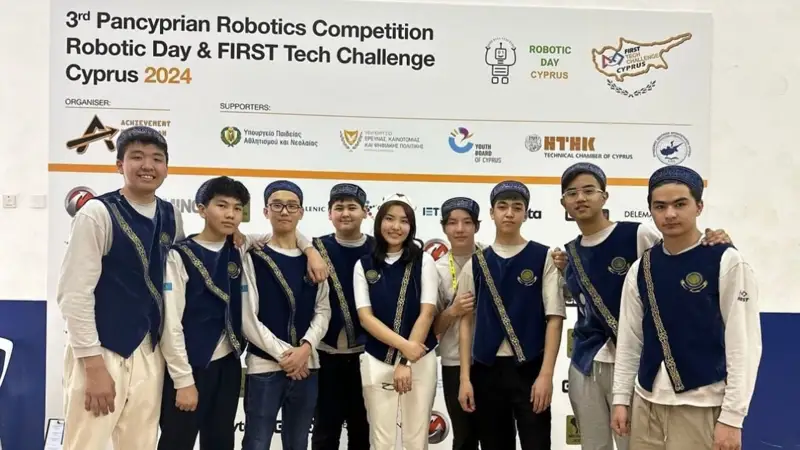 Алматылық оқушылар