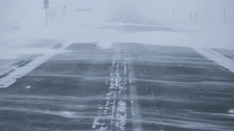 Жол жабылды 