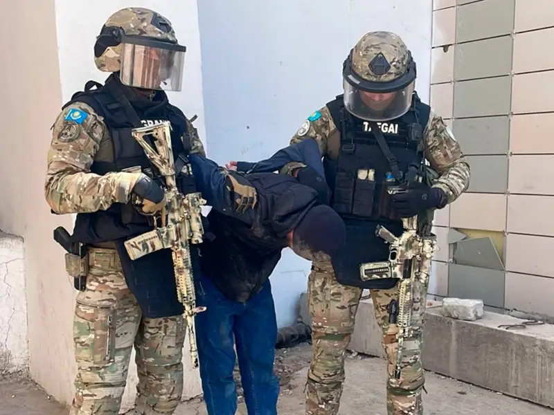 Діни радикал