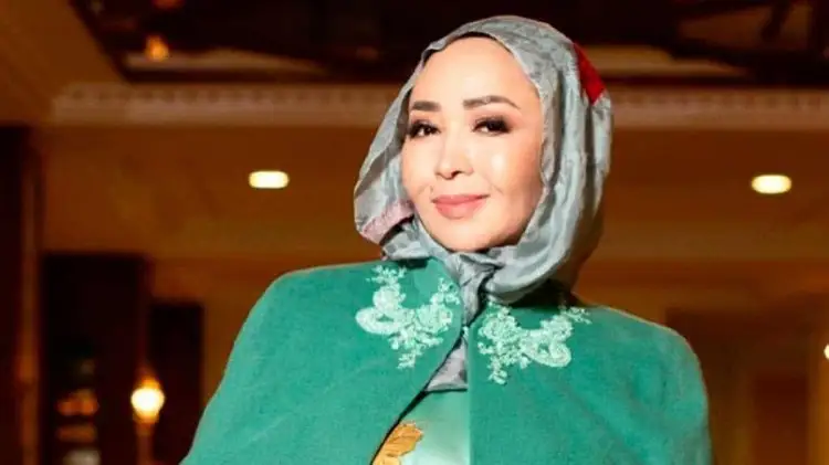 Украина шоу-бизнес жұлдыздарының порно фотолары