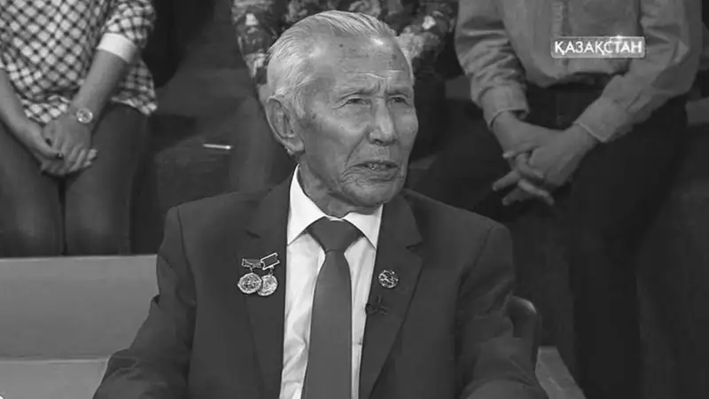 Әбдімомын Желдібаев