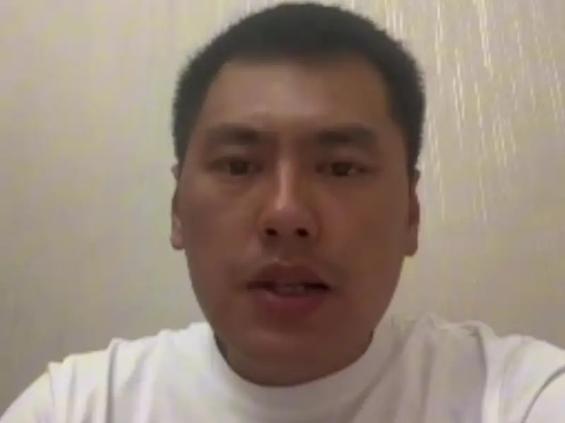 Саша Грей оның аузына ашуланды