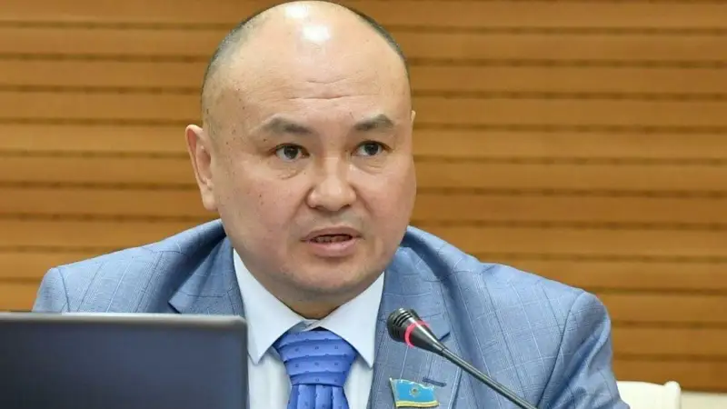 Ерлан Саиров