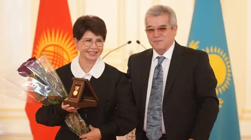 Роза Рымбаева