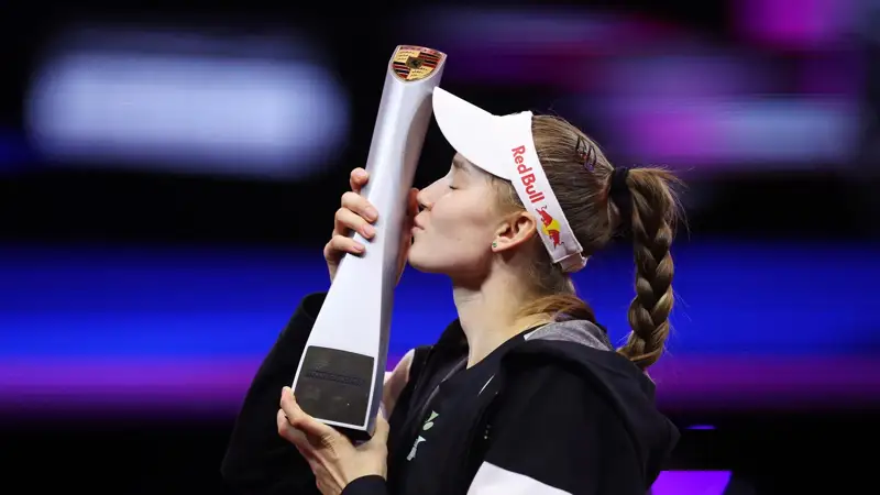 Елена Рыбакина