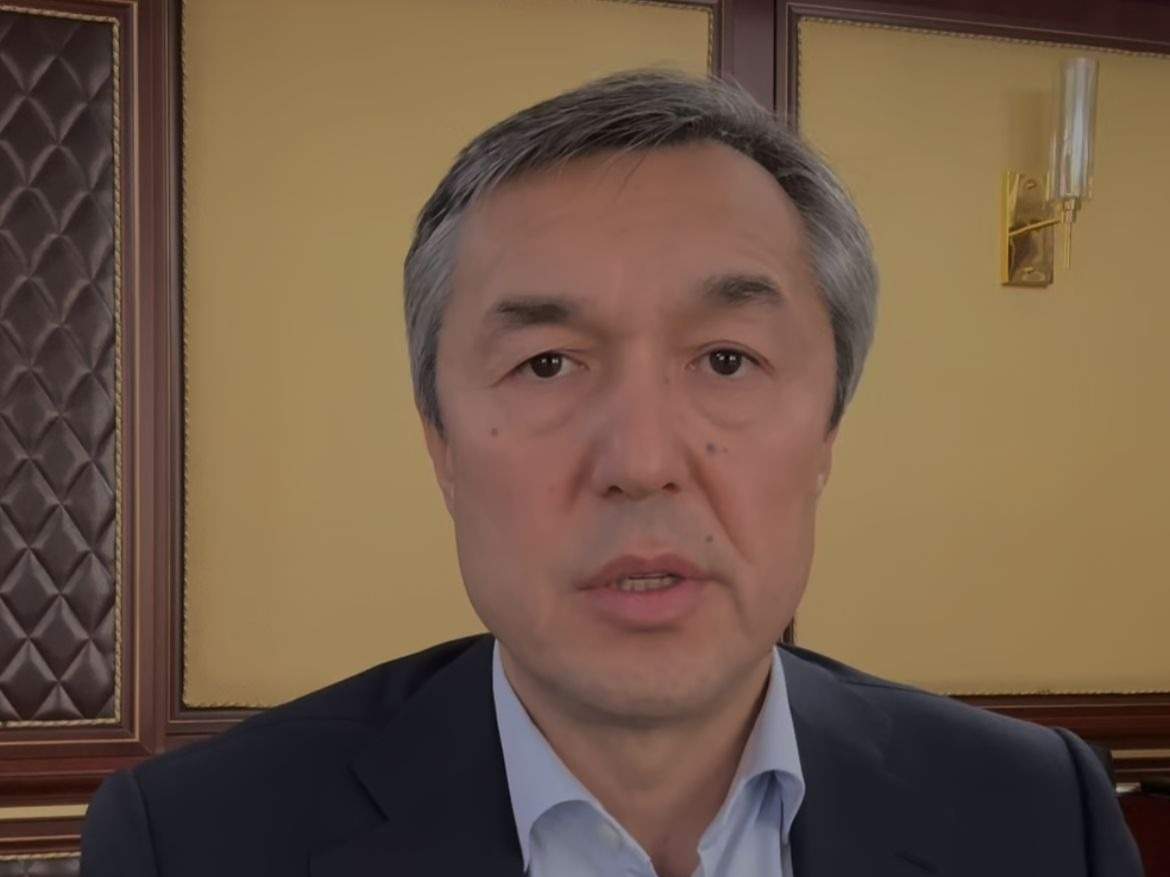 Баталов