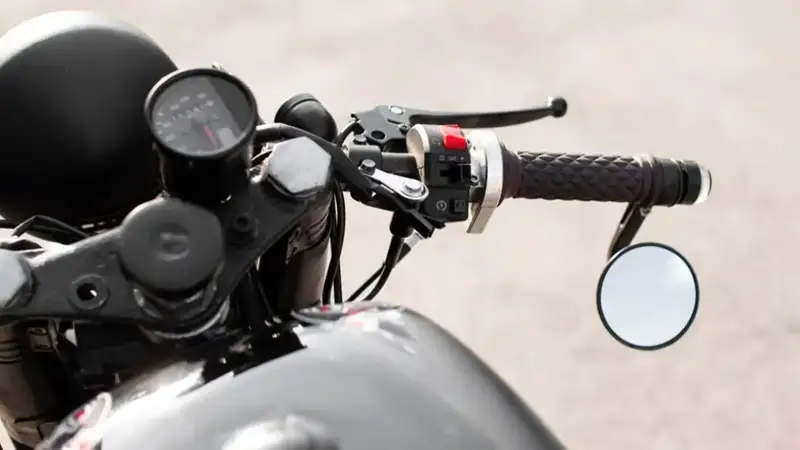 Атырауда жол апатынан мопедтің жасөспірім жолаушысы мерт болды