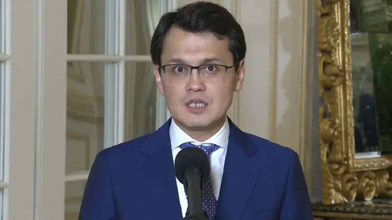 Экс-министр