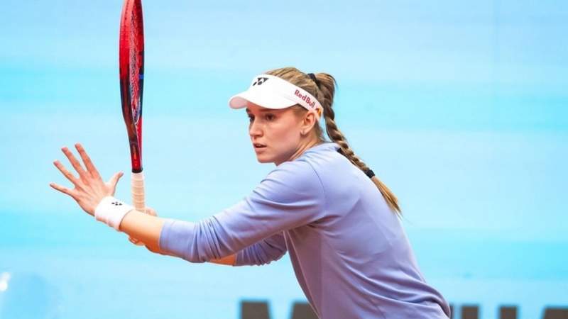 Елена Рыбакина