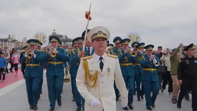 Ән салды