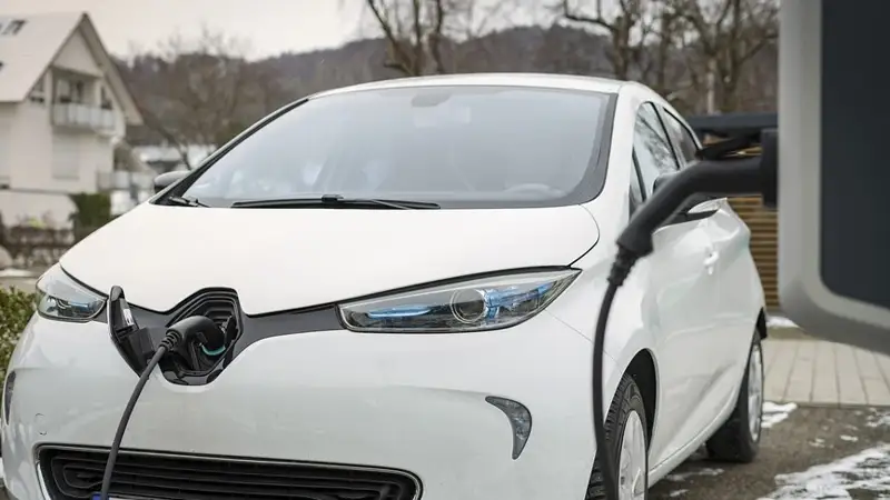 Электромобиль