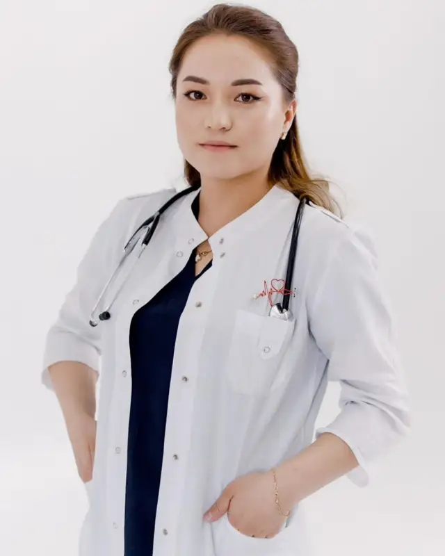 Писка пульсирлеуде Американдық әйелмен үйде жасалған порно