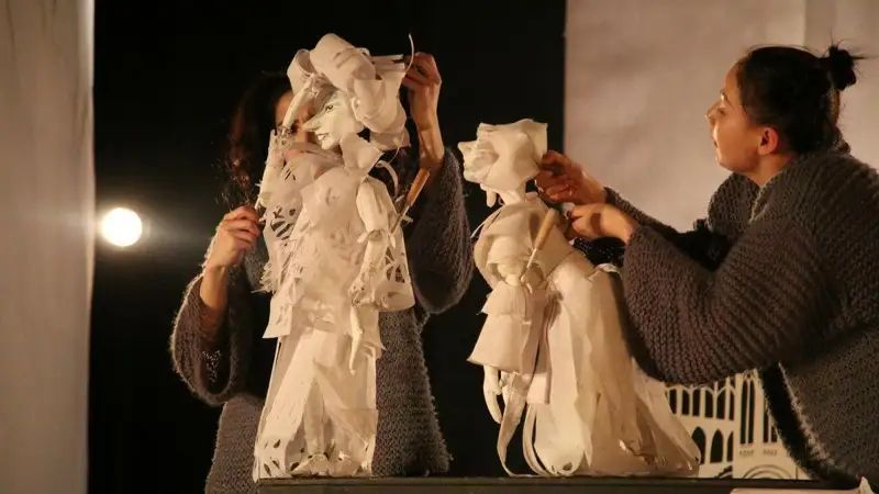 Қуыршақ театры 