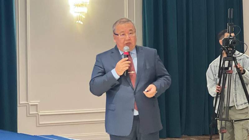Эрлан Батырбеков
