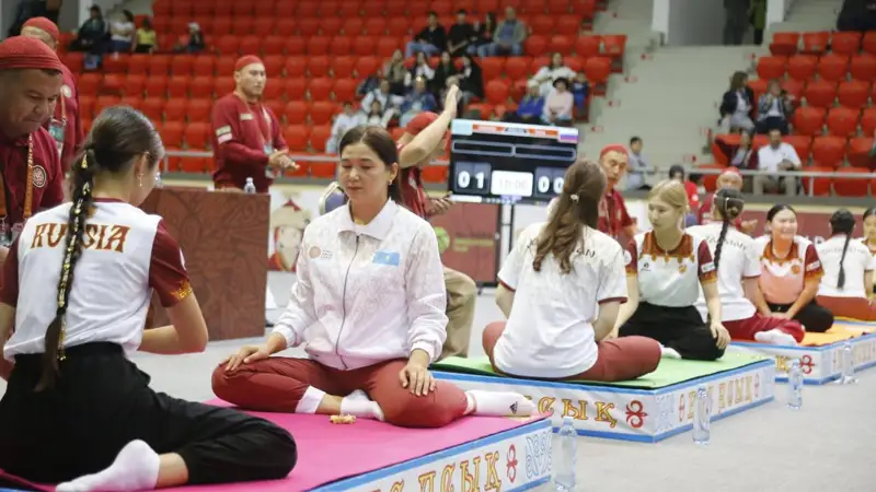 Бес асық, көшпенділер ойыны