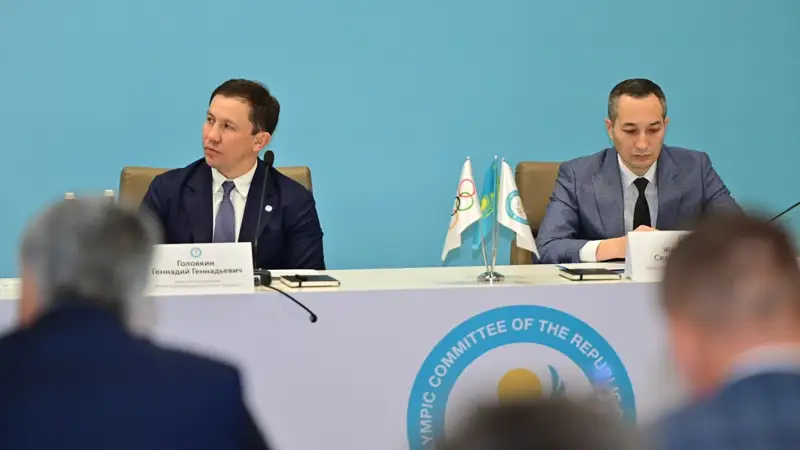 Геннадий Головкин