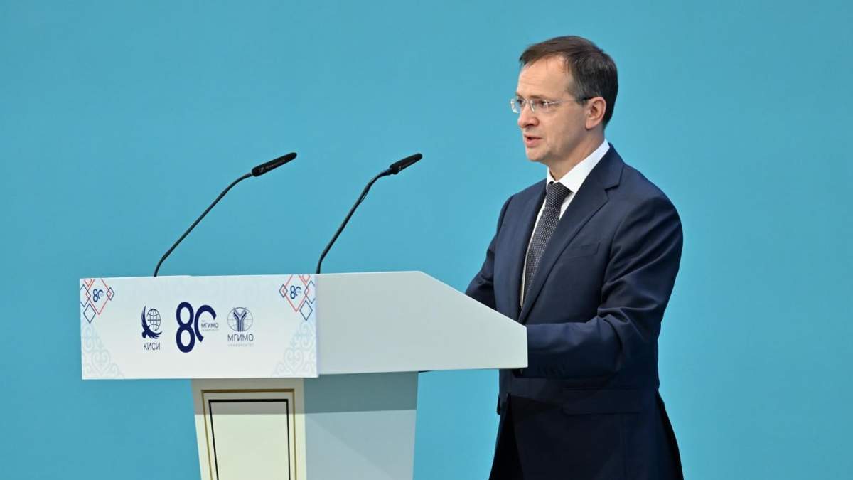  Владимир Мединский