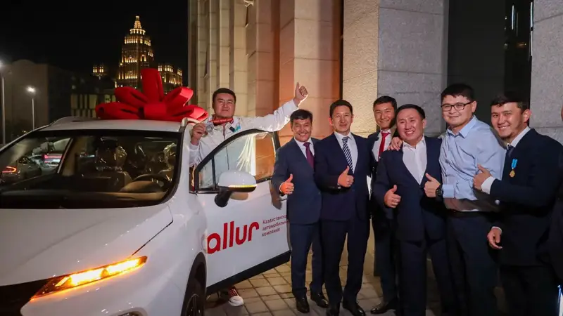 Спортшылар