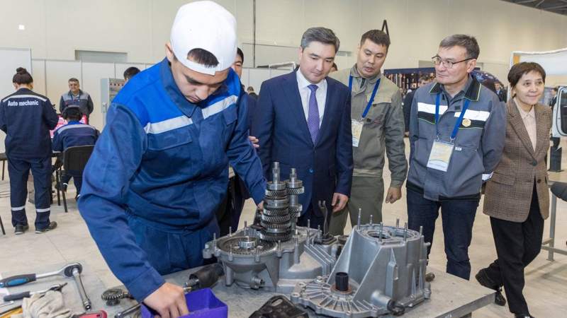 Колледж студенттері