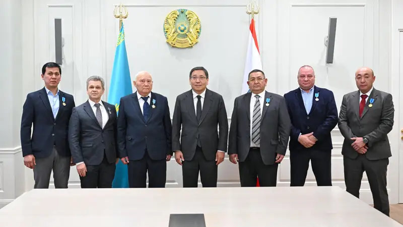 Алматы әкімдігі