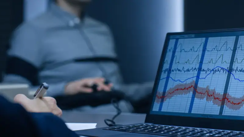 полиграфология