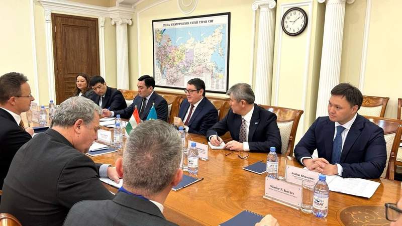 Қазақстан пен Мажарстан