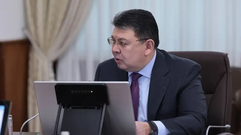 Қанат Бозымбаев