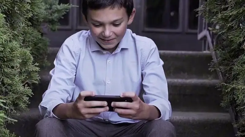 жасөспірім