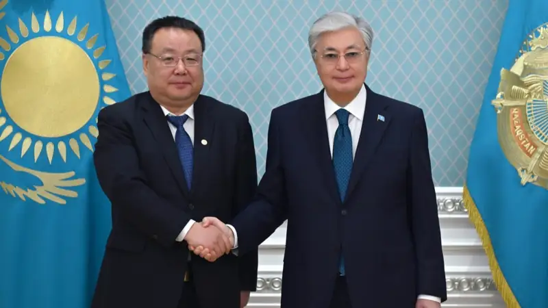 Шэнь Яньфэн