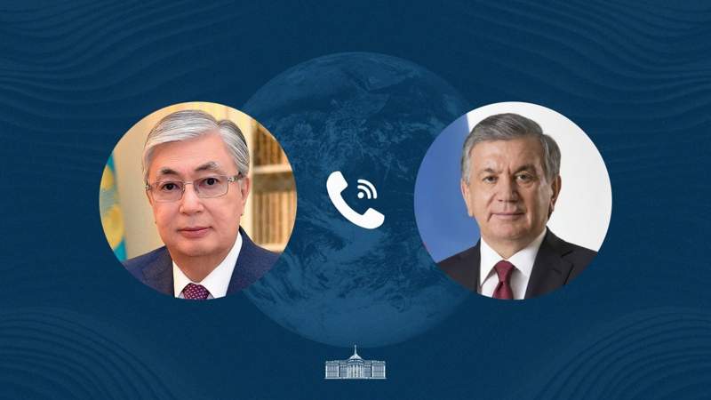 Тоқаев пен Шавкат Мирзиёев