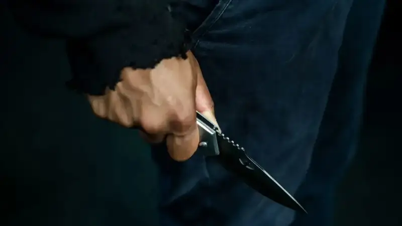 Әйеліне жарақат салу