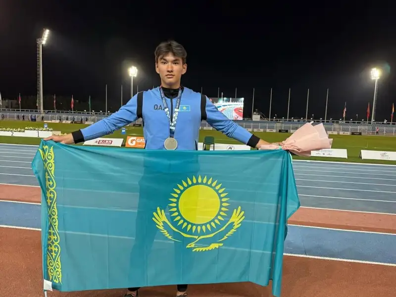 жеңіл атлеттер