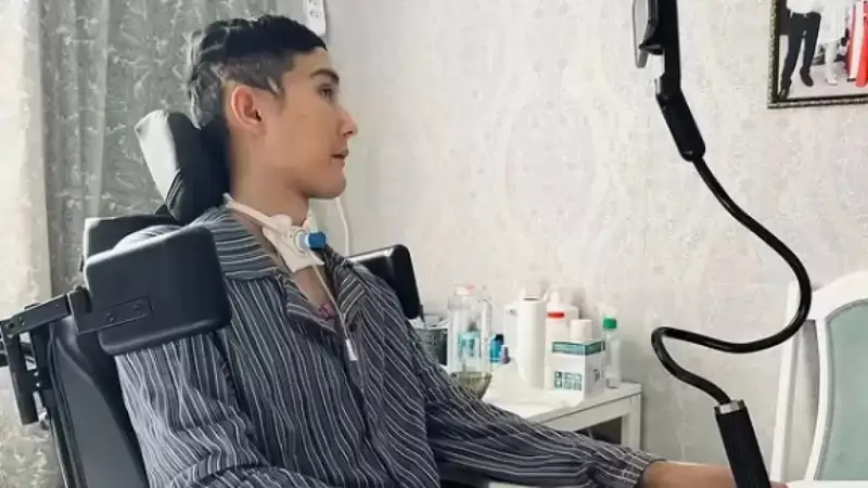 Ақмарал Әлназарова 