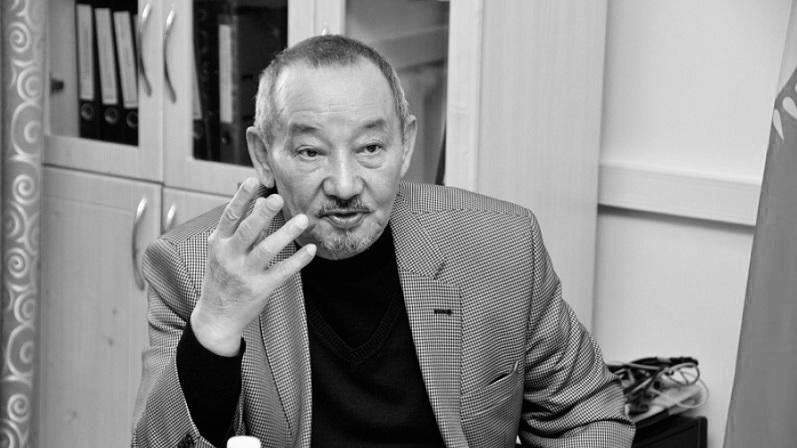 Темірхан Медетбек 