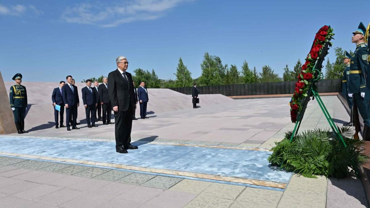 Президент
