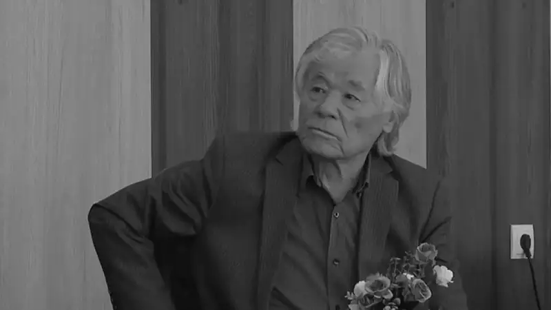 Исраил Сапарбай 