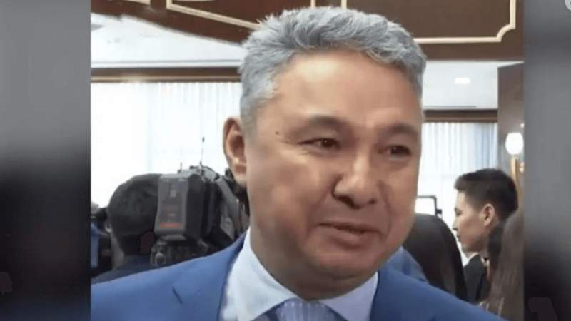 Азат Перуашев Жылаңқы