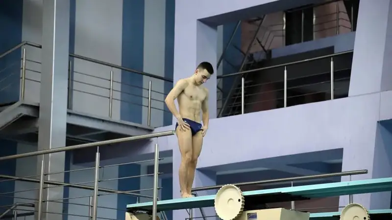 Назар Қожанов